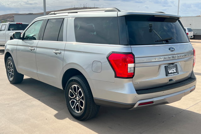 Used 2022 Ford Expedition Max XLT AWD/4WD image 3