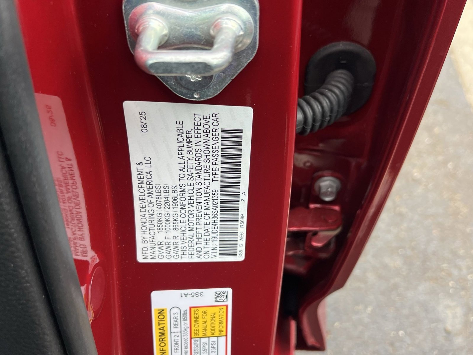 New 2025 Acura Integra A-Spec image 28