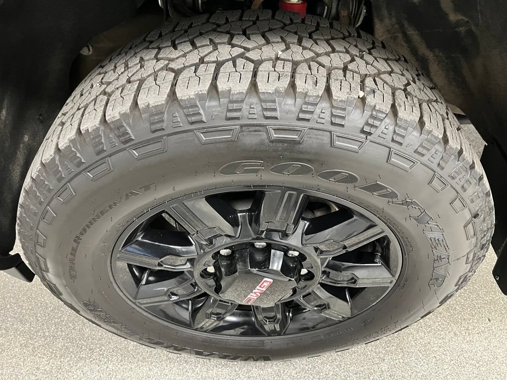 Used 2024 GMC Sierra 3500 AT4 w/ AT4 Premium Plus Package AWD/4WD image 15