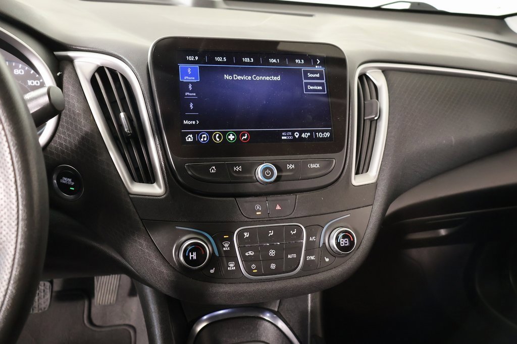 Used 2024 Chevrolet Malibu LT image 5