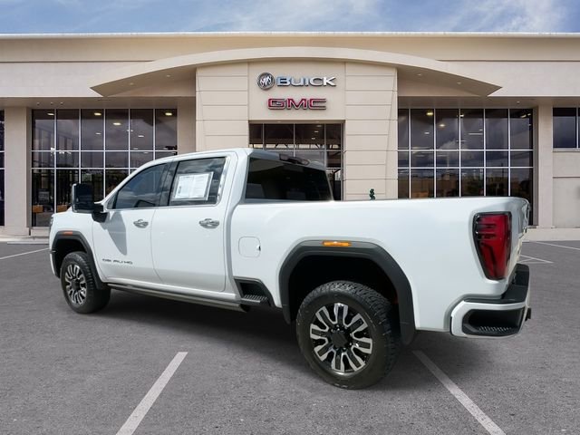 Used 2025 GMC Sierra 2500 Denali Ultimate image 10