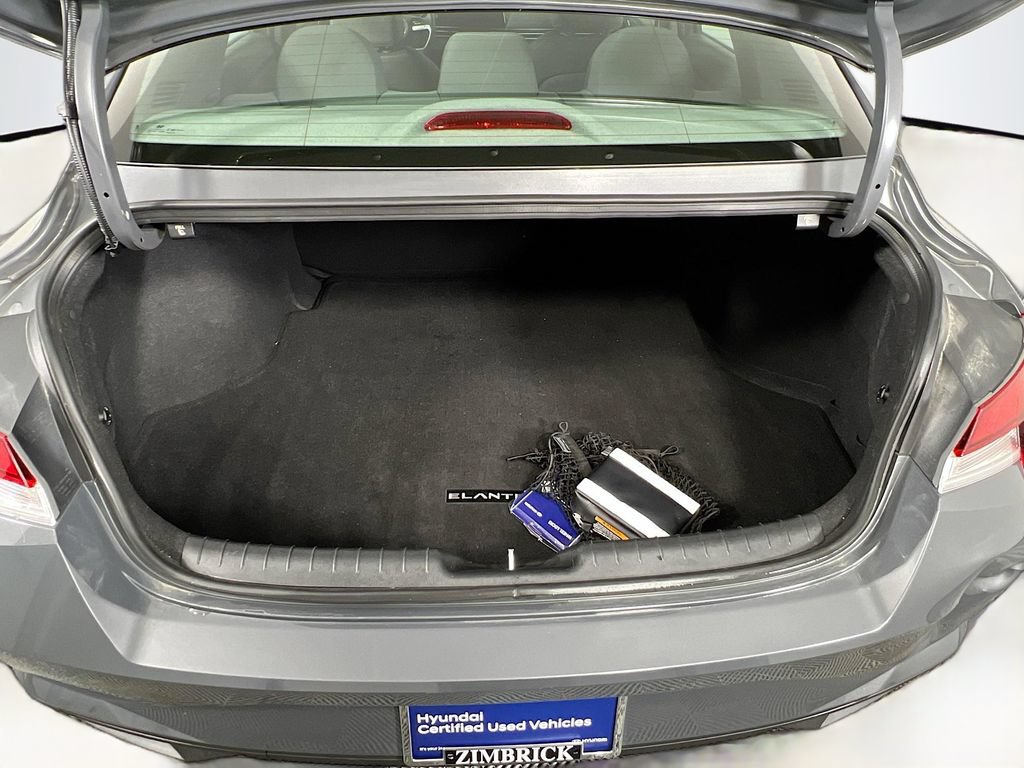 Certified 2023 Hyundai Elantra SEL w/ Convenience Package FWD image 24