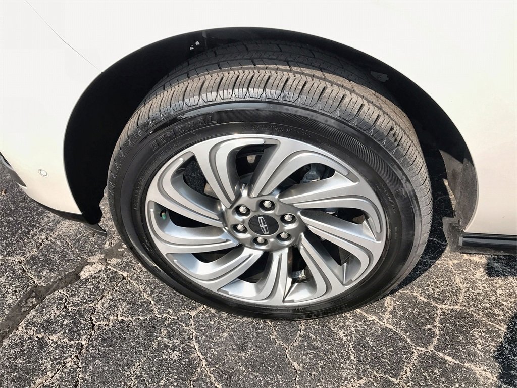 Used 2024 Lincoln Navigator Premiere image 10