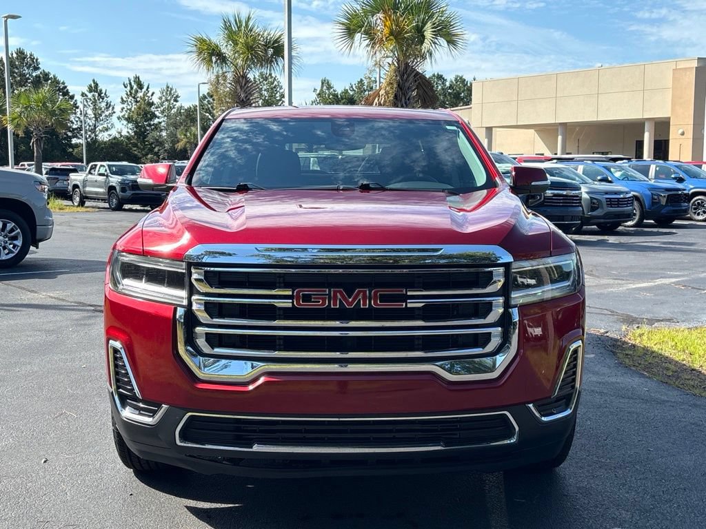 Used 2023 GMC Acadia SLE FWD image 2