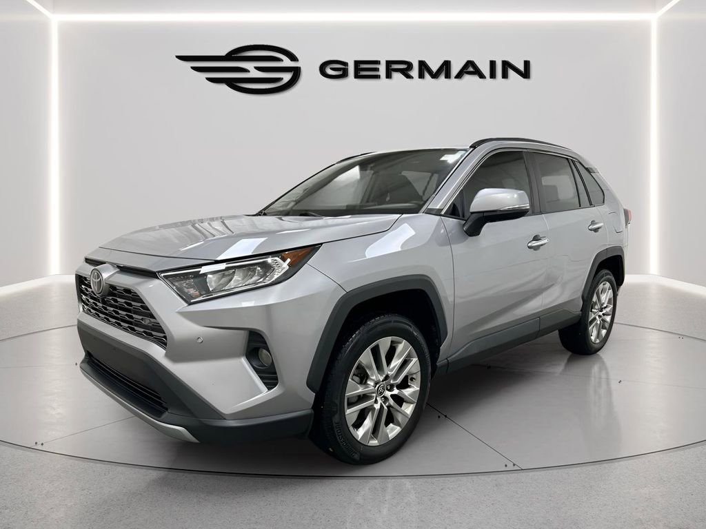 Used 2021 Toyota RAV4 Limited image 4