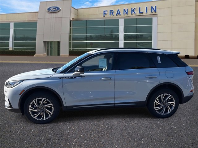 New 2026 Lincoln Corsair Premiere image 4