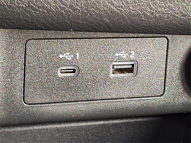 Used 2023 Nissan Rogue SV image 23