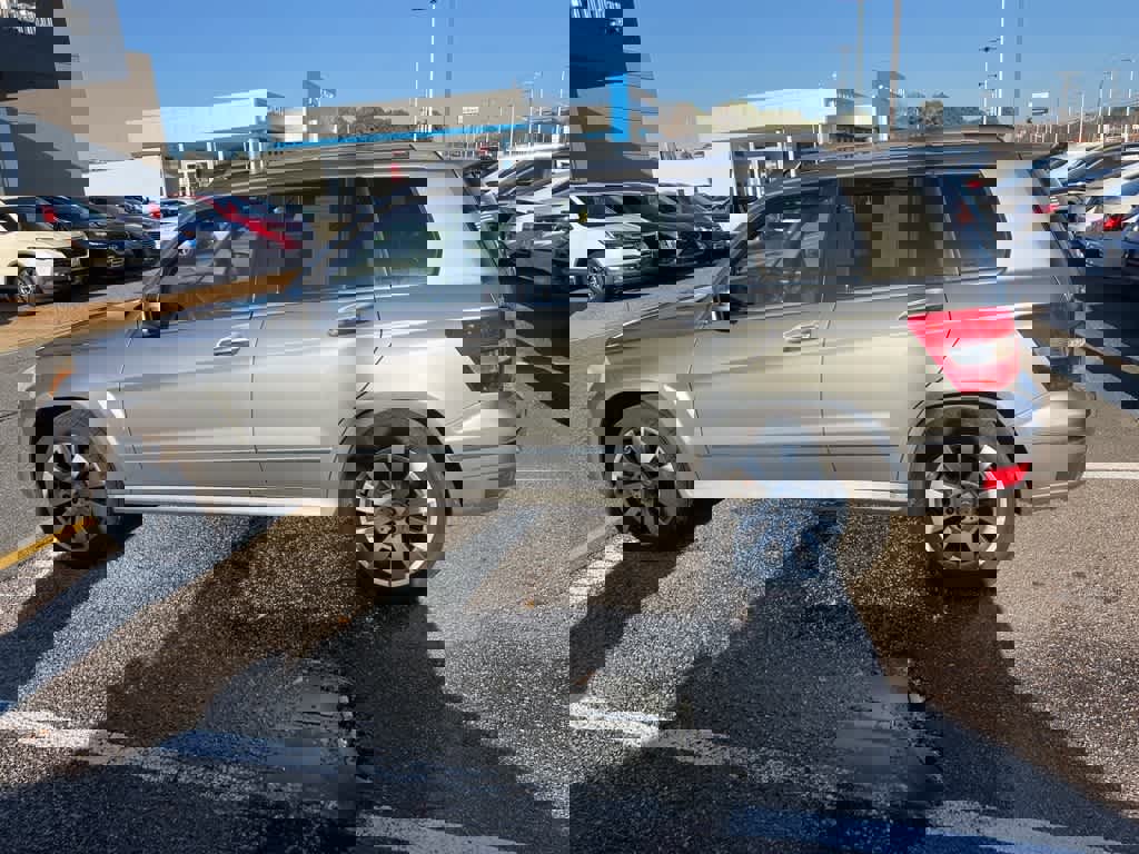 Used 2012 Mercedes-Benz GLK 350 2WD image 8