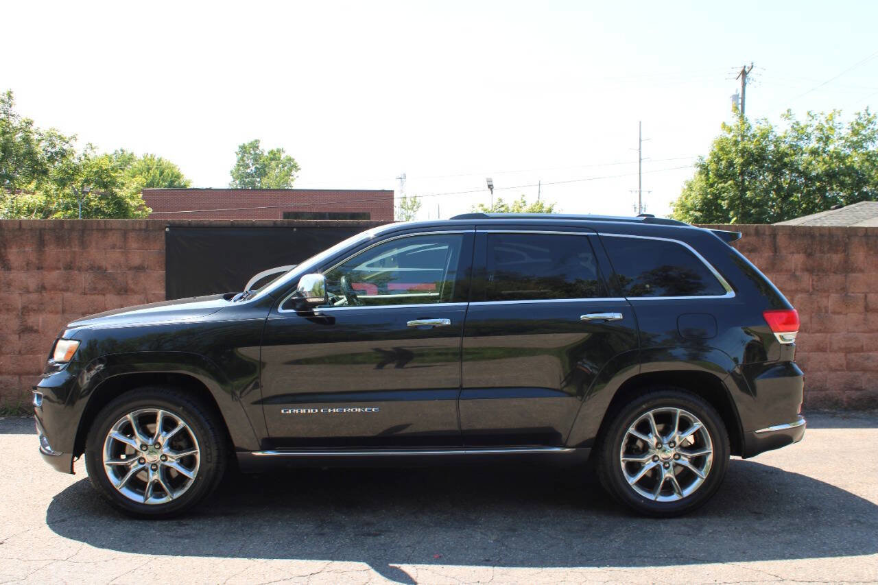 Used 2014 Jeep Grand Cherokee Summit AWD/4WD image 2
