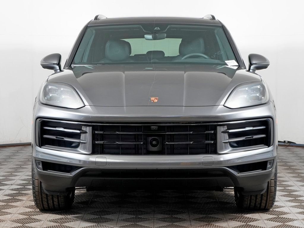 Certified 2026 Porsche Cayenne AWD/4WD image 10