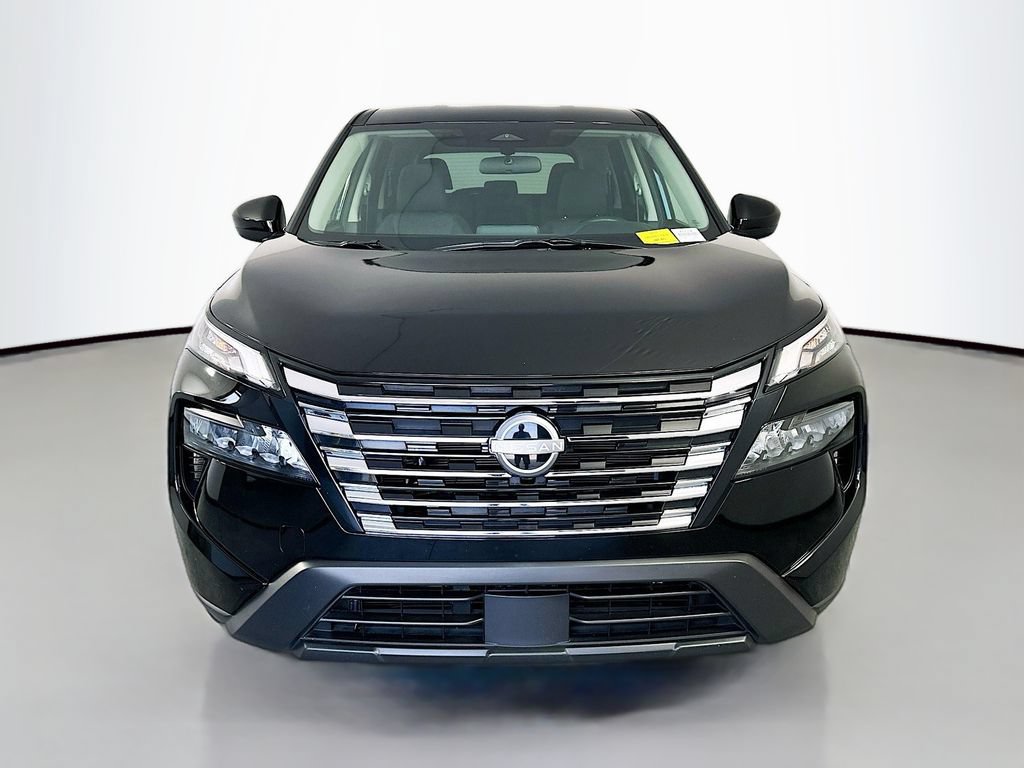 Used 2025 Nissan Rogue SV FWD video 2