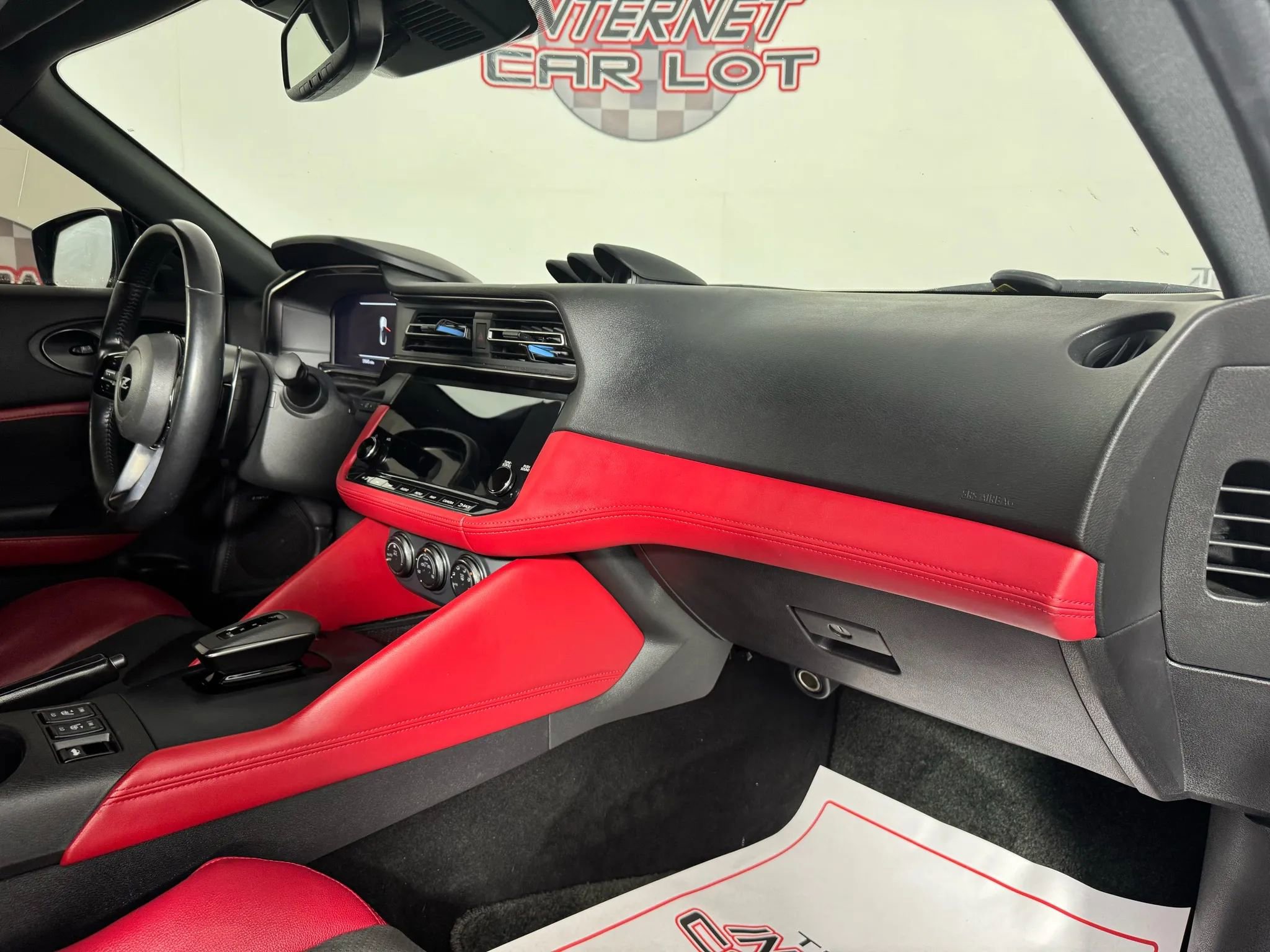 Used 2023 Nissan Z w/ Floor Mat Package (L93) image 11
