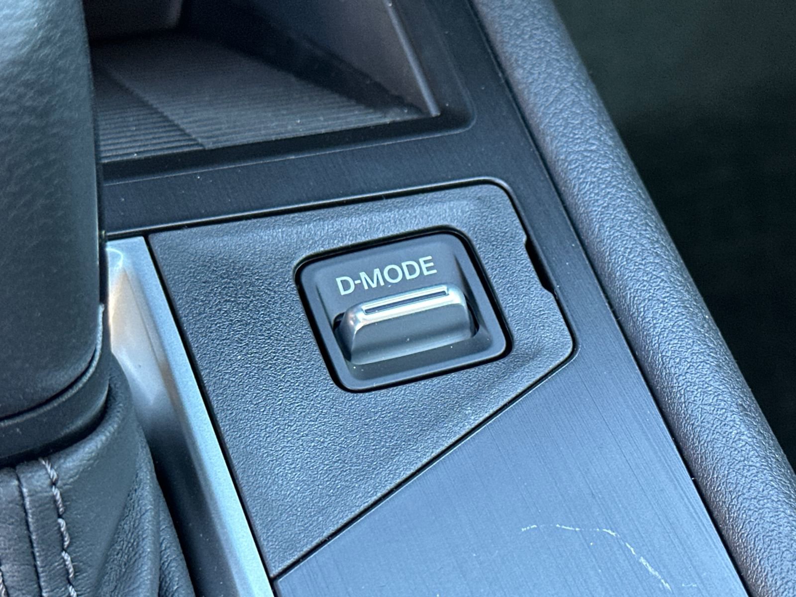 New 2026 Nissan Kicks S w/ Charging Package image 31