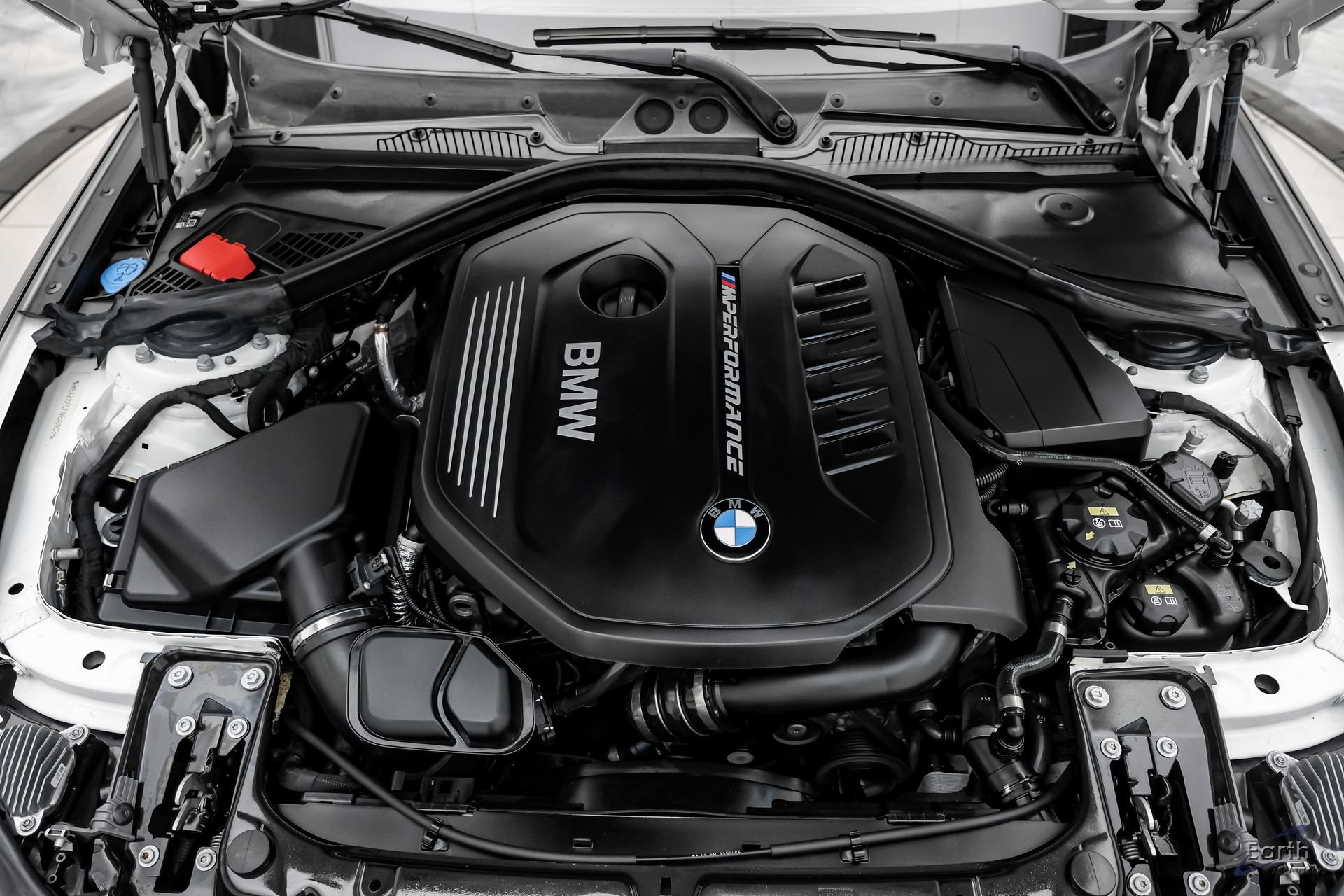 Used 2018 BMW M240i Coupe RWD image 4