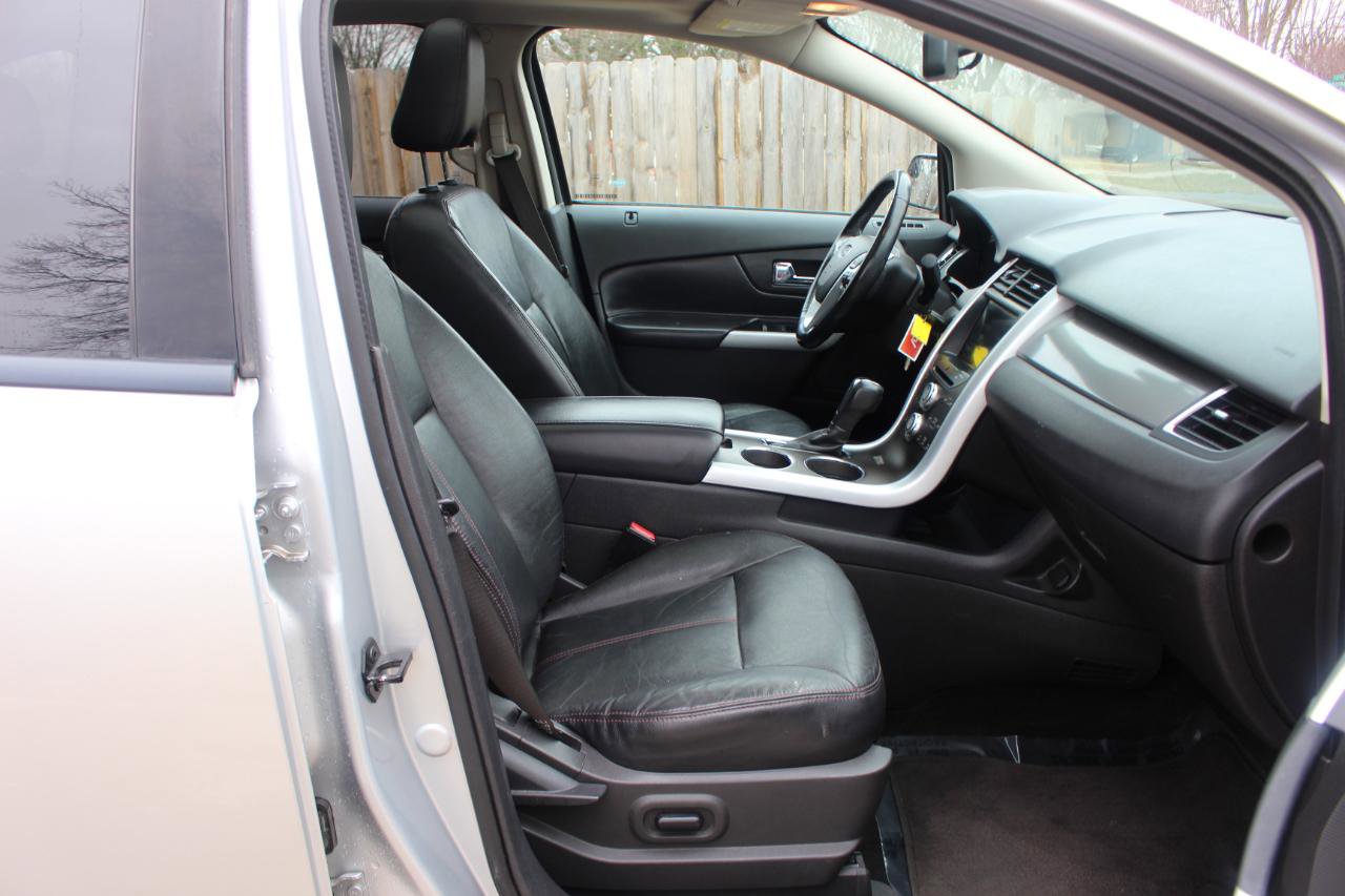 Used 2012 Ford Edge SEL AWD/4WD image 38