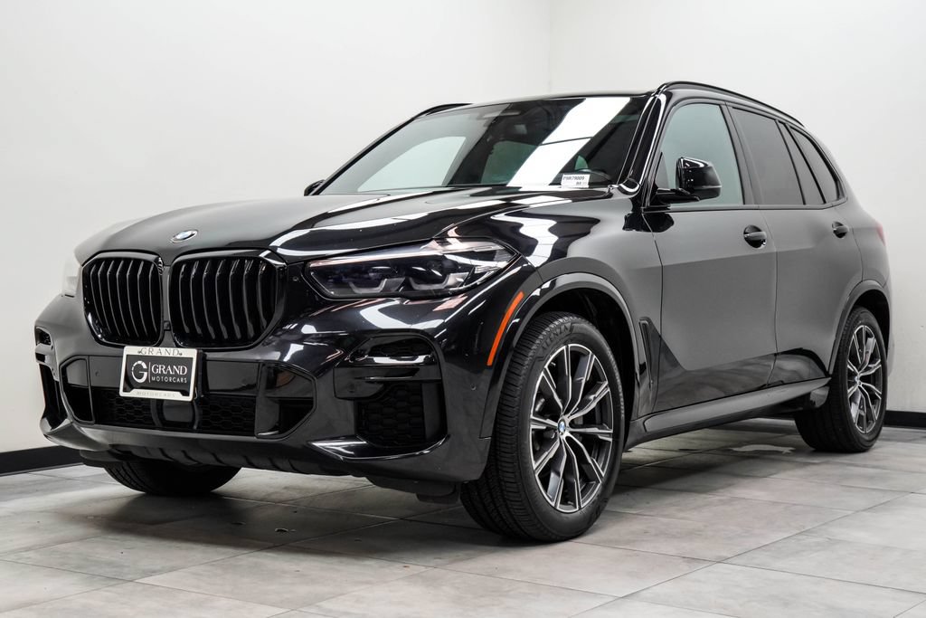 Used 2023 BMW X5 xDrive40i w/ M Sport Package AWD/4WD image 9