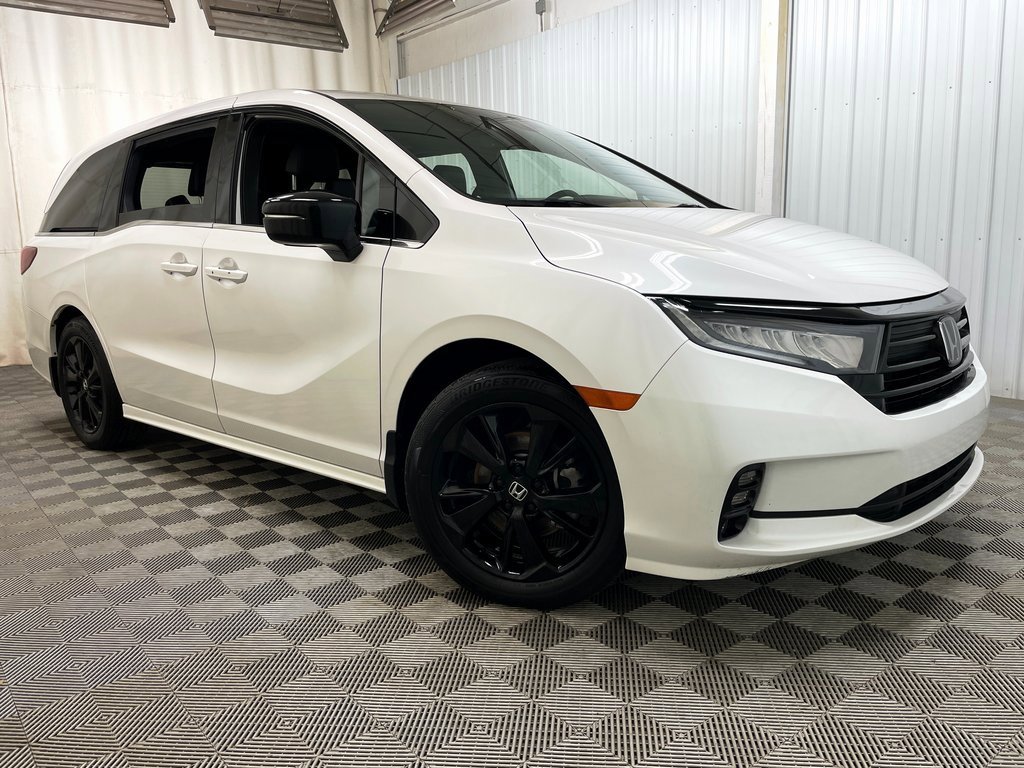 Used 2024 Honda Odyssey Sport image 46