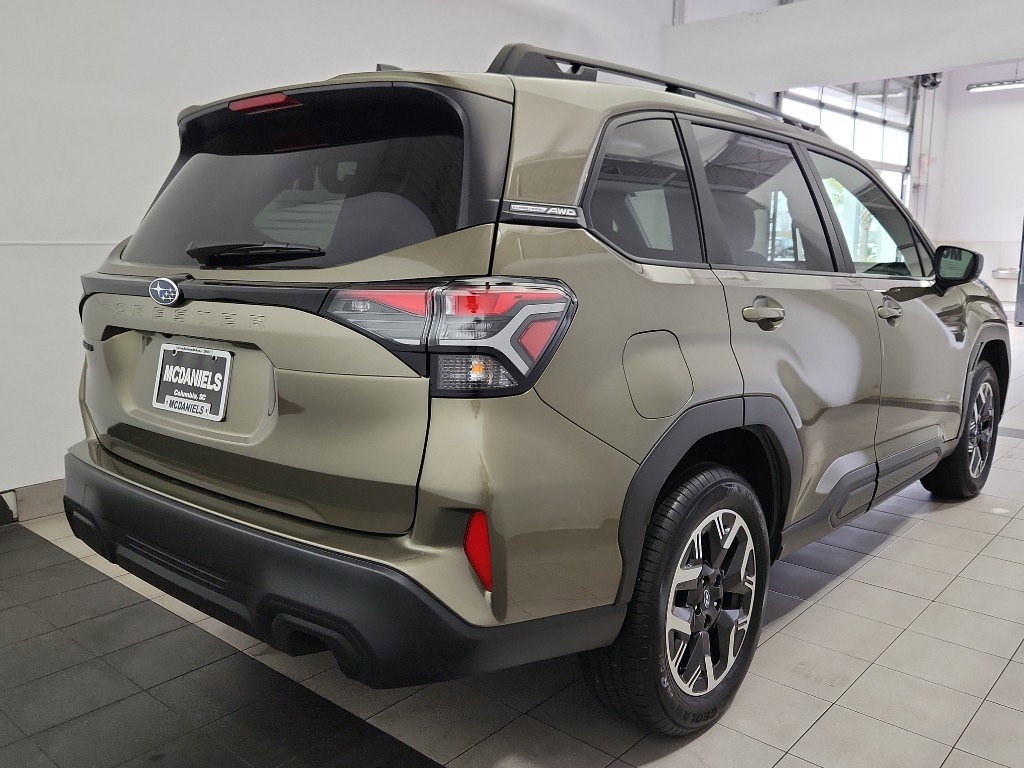 Certified 2025 Subaru Forester Premium image 4