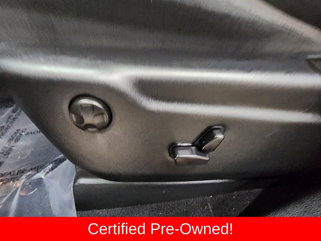 Certified 2025 Dodge Durango GT image 13