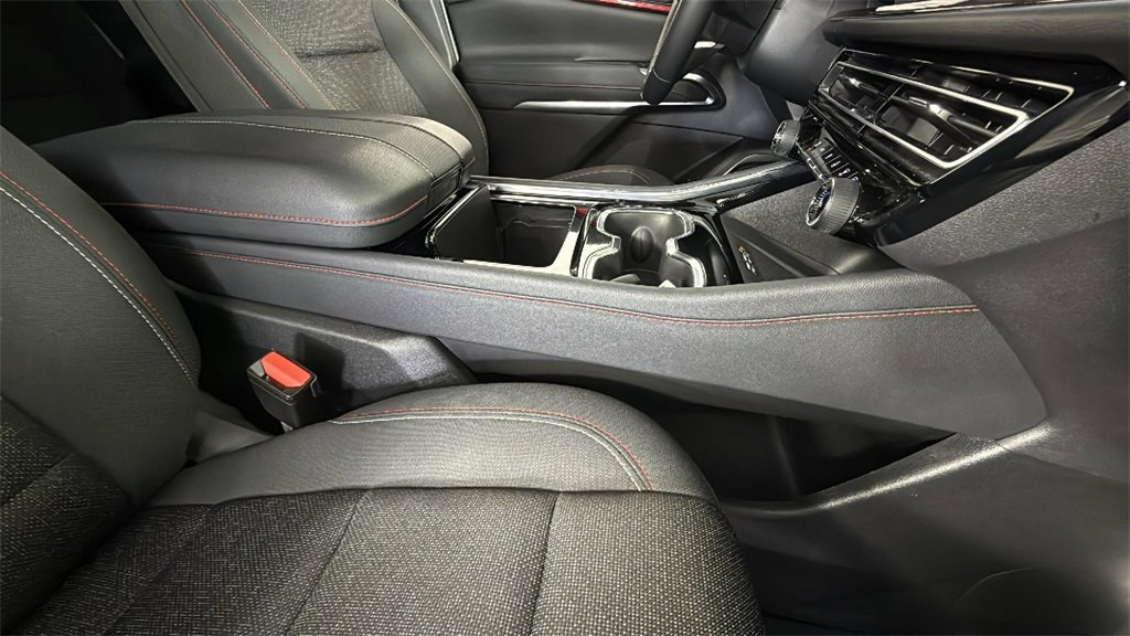 Used 2024 Chevrolet Traverse Z71 w/ Enhanced Driving Package image 35