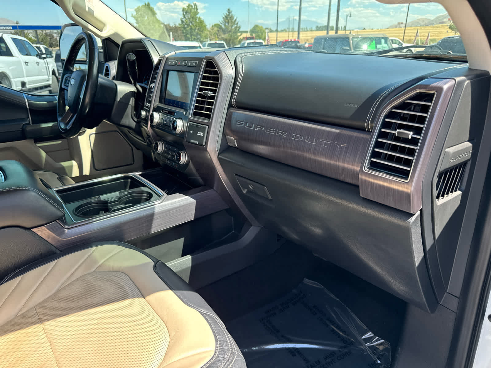 Used 2020 Ford F350 Limited AWD/4WD image 16