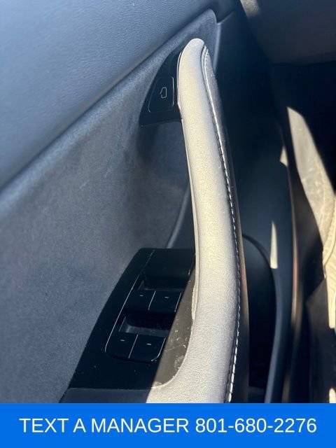Used 2021 Tesla Model Y Long Range AWD/4WD image 18