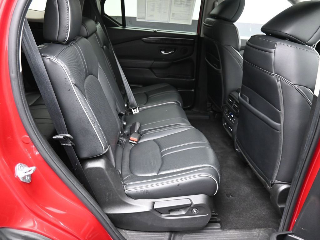 Certified 2023 Honda Pilot Elite image 26