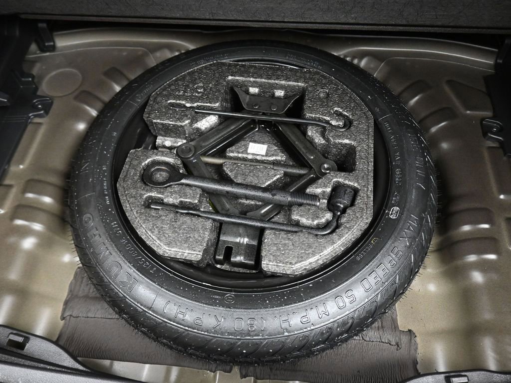 Used 2023 Hyundai Kona Limited w/ Cargo Package FWD image 48