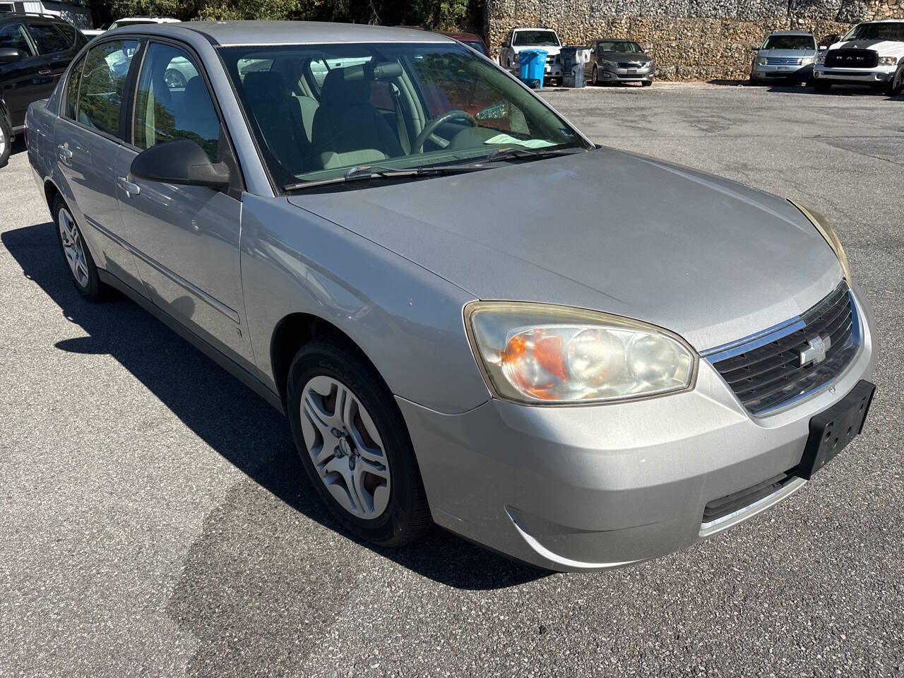 Used 2007 Chevrolet Malibu LS FWD image 4
