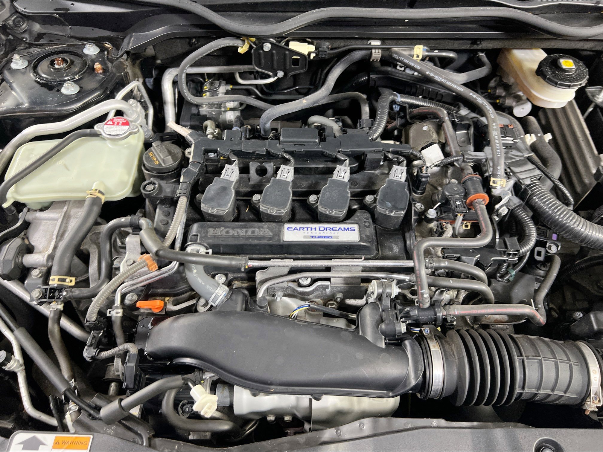 Used 2018 Honda Civic Touring image 30