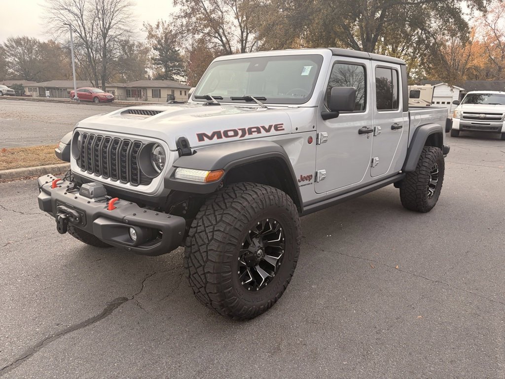 Used 2024 Jeep Gladiator Mojave w/ Steel Bumper Group image 3