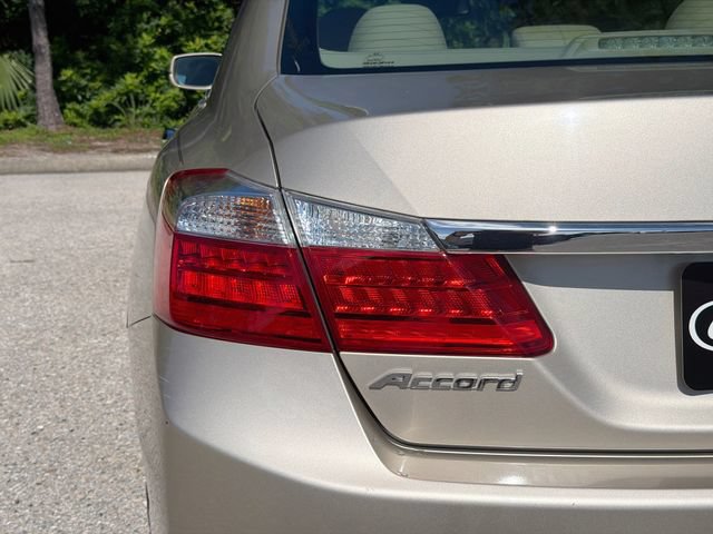 Used 2014 Honda Accord EX-L image 10