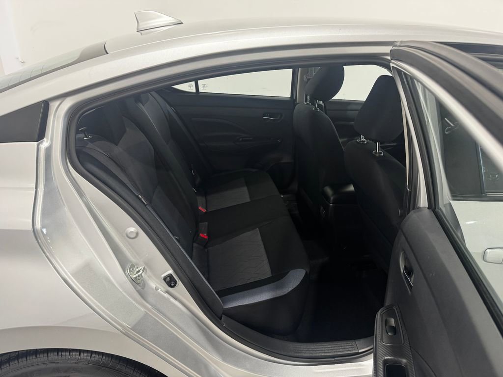 Used 2025 Nissan Versa SV image 23