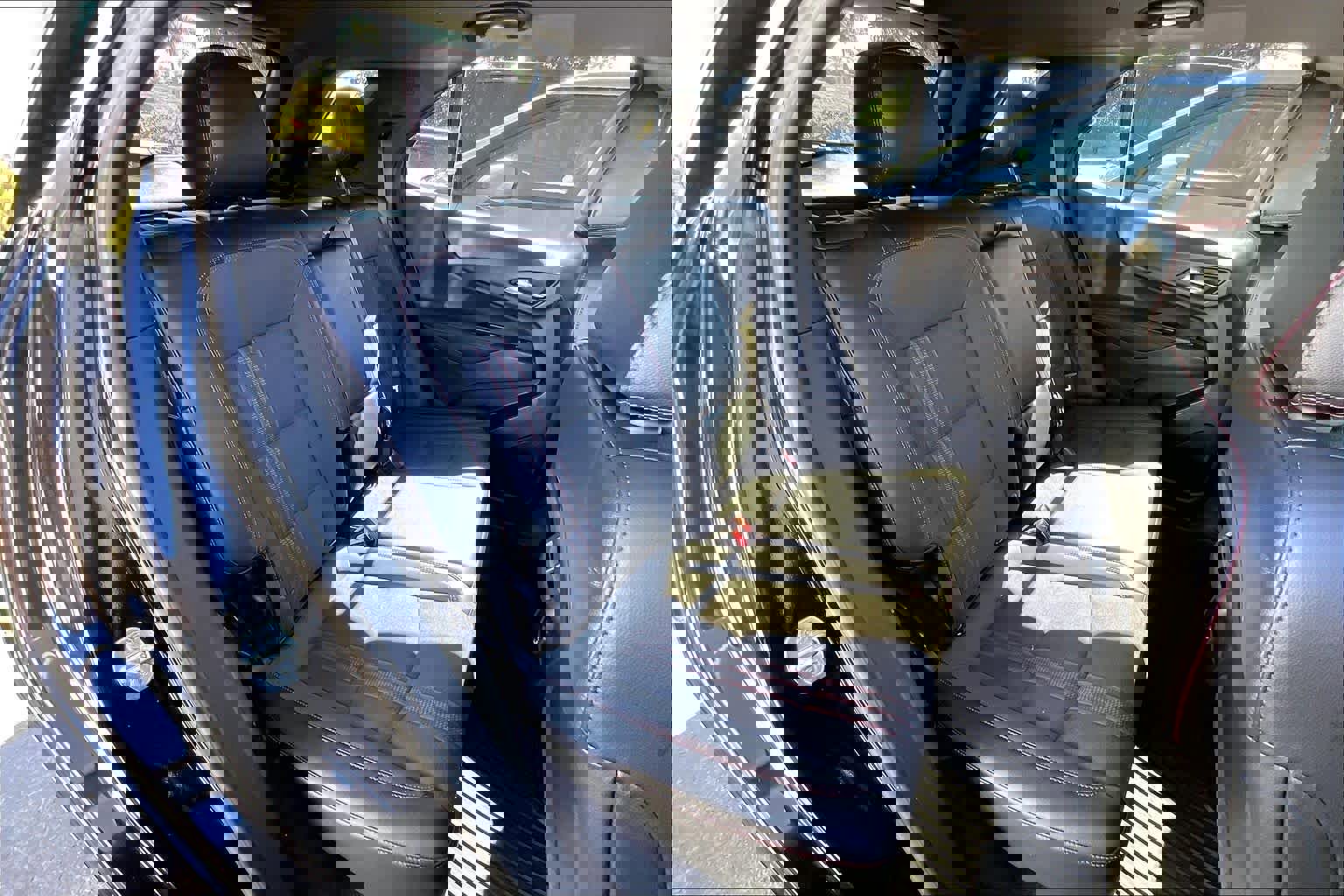 Used 2023 Chevrolet Equinox RS image 26