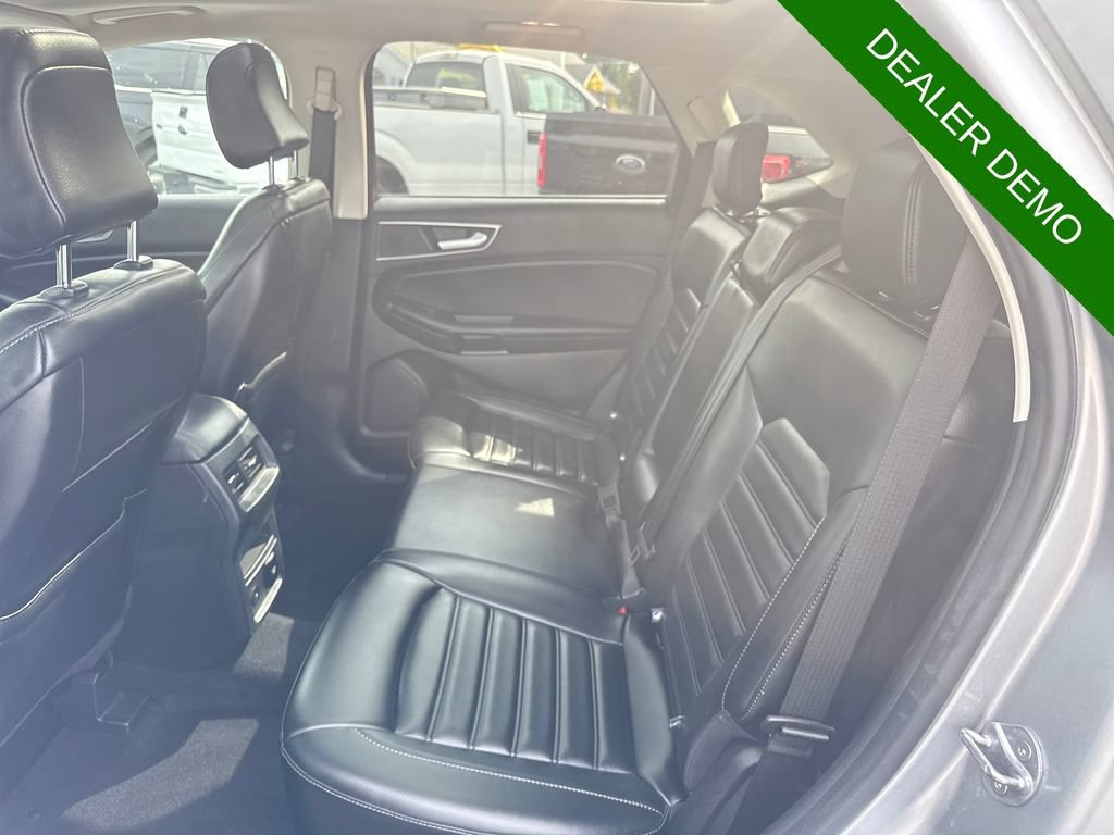 Used 2023 Ford Edge SEL AWD/4WD image 14