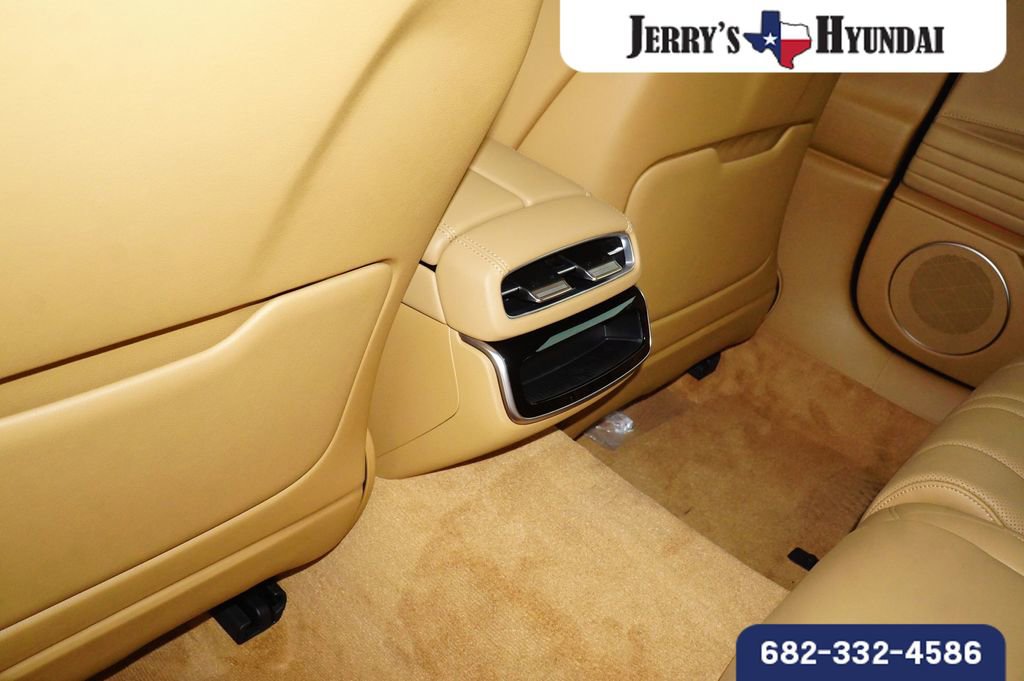 Used 2025 Genesis G80 2.5T image 21