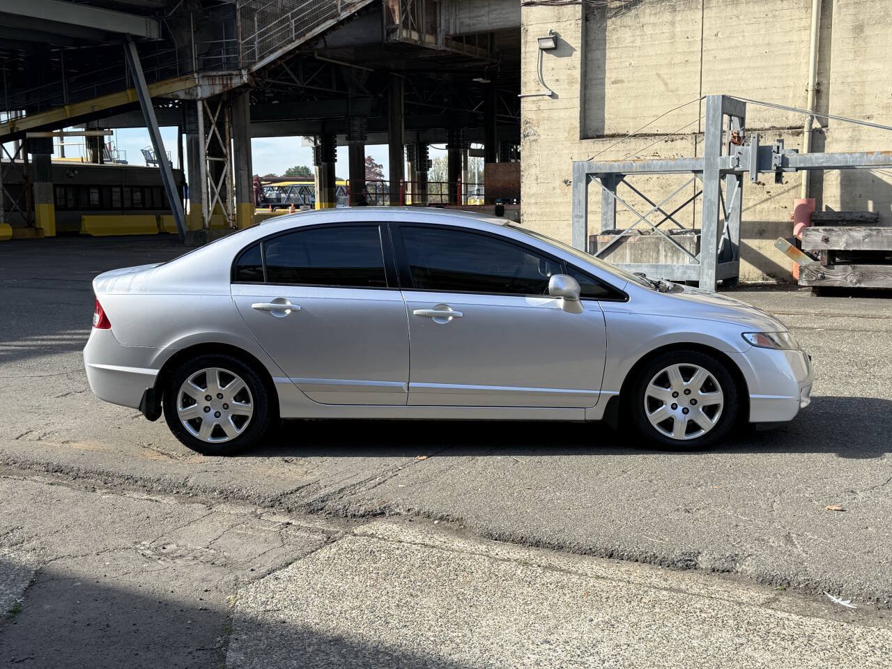 Used 2010 Honda Civic LX image 11