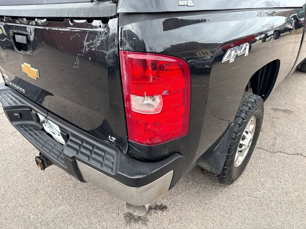 Used 2013 Chevrolet Silverado 2500 LT w/ Interior Plus Package image 13