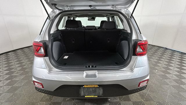 Used 2023 Hyundai Venue SEL FWD image 26