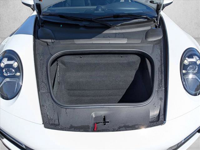 Used 2020 Porsche 911 Carrera RWD image 6