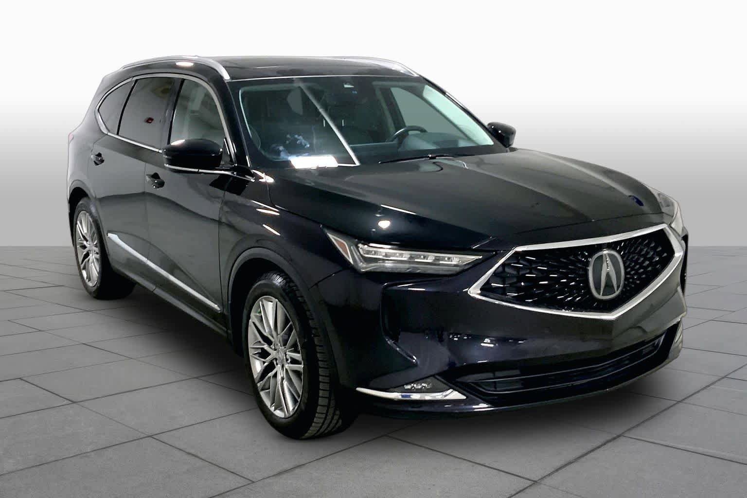 Used 2022 Acura MDX SH-AWD w/ Advance Package image 2