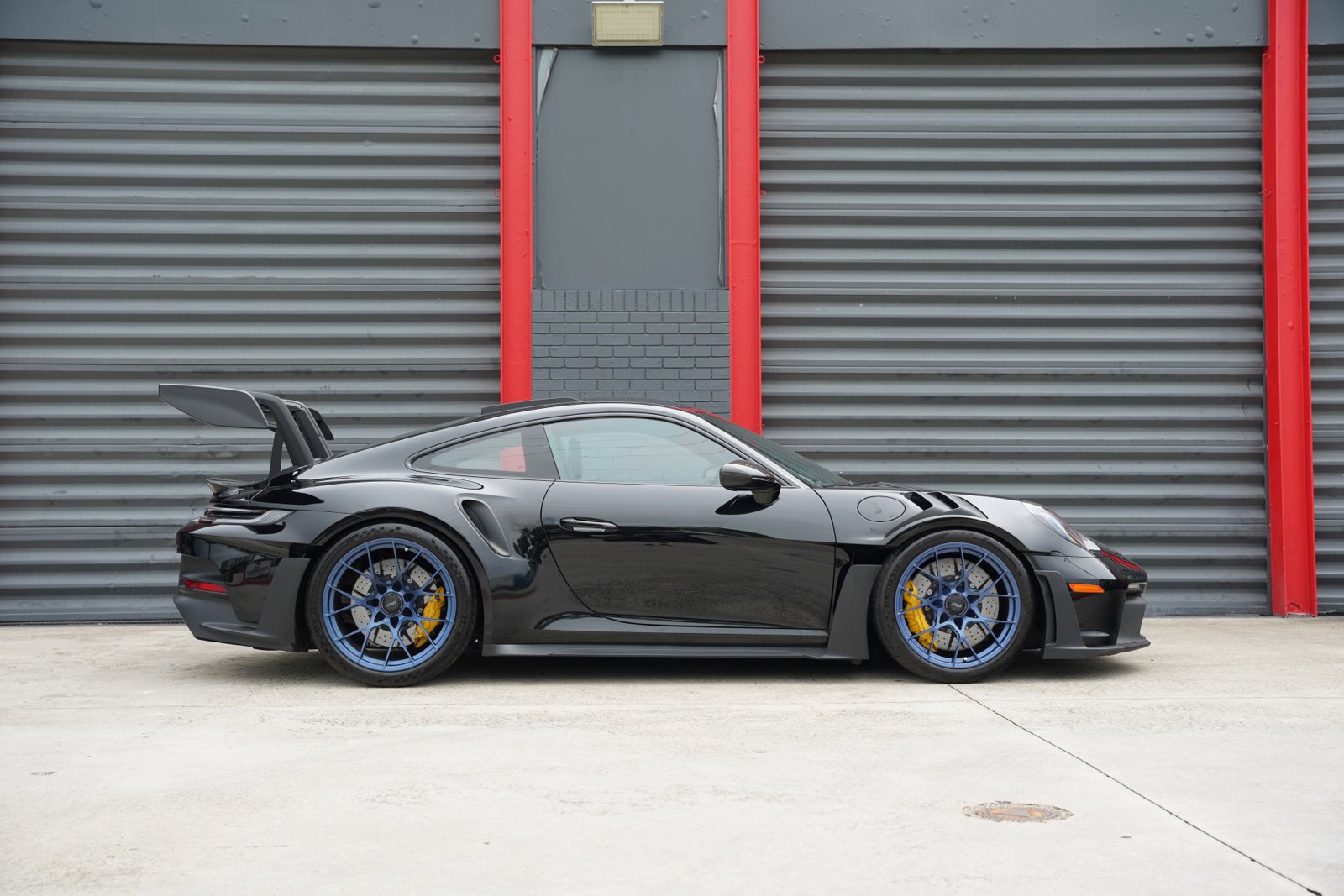 Used 2024 Porsche 911 GT3 RS RWD image 14