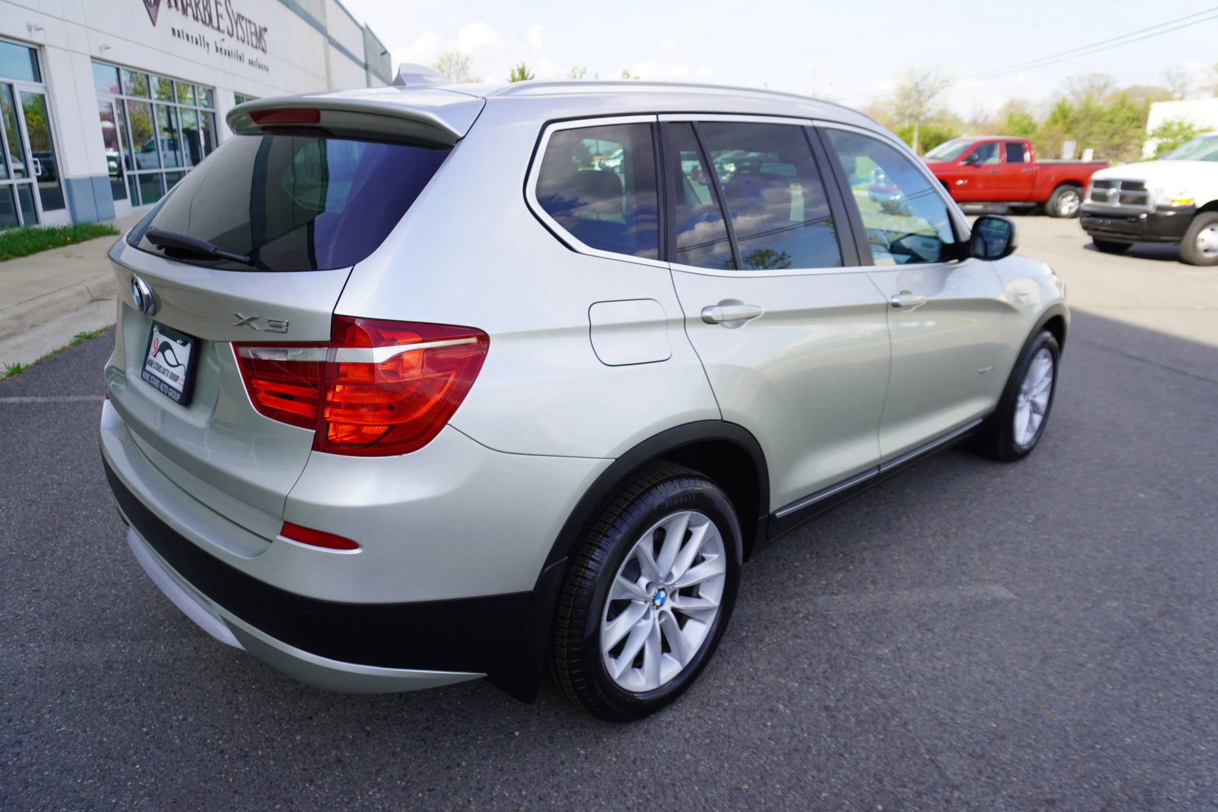 Used 2011 BMW X3 xDrive28i AWD/4WD image 7