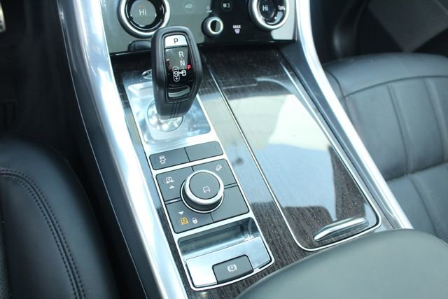 Used 2022 Land Rover Range Rover Sport HSE Silver Edition image 16