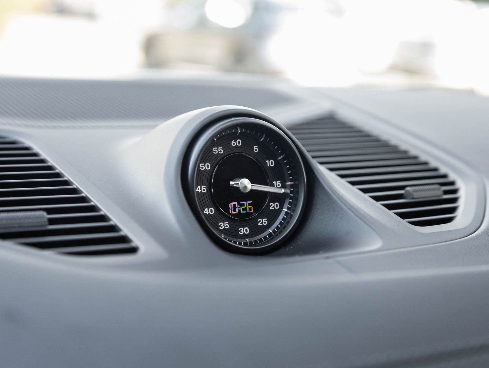 Used 2026 Porsche Cayenne S image 25