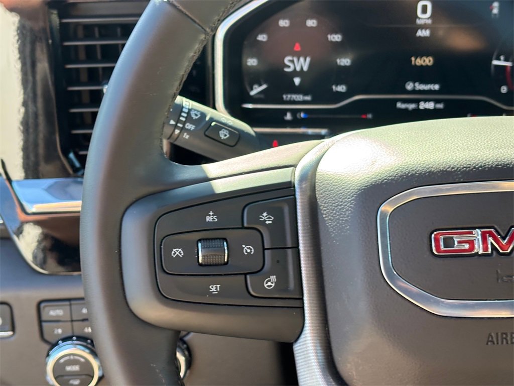 Used 2024 GMC Sierra 1500 SLE w/ X31 Off-Road Package image 17
