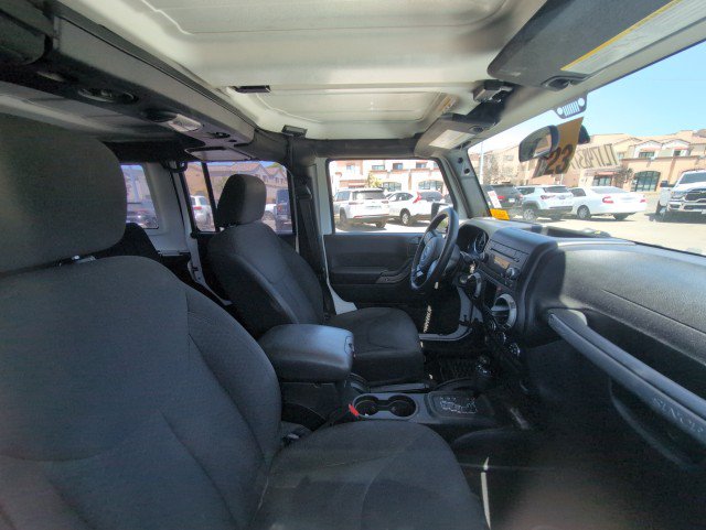Used 2015 Jeep Wrangler Unlimited Sport AWD/4WD image 4