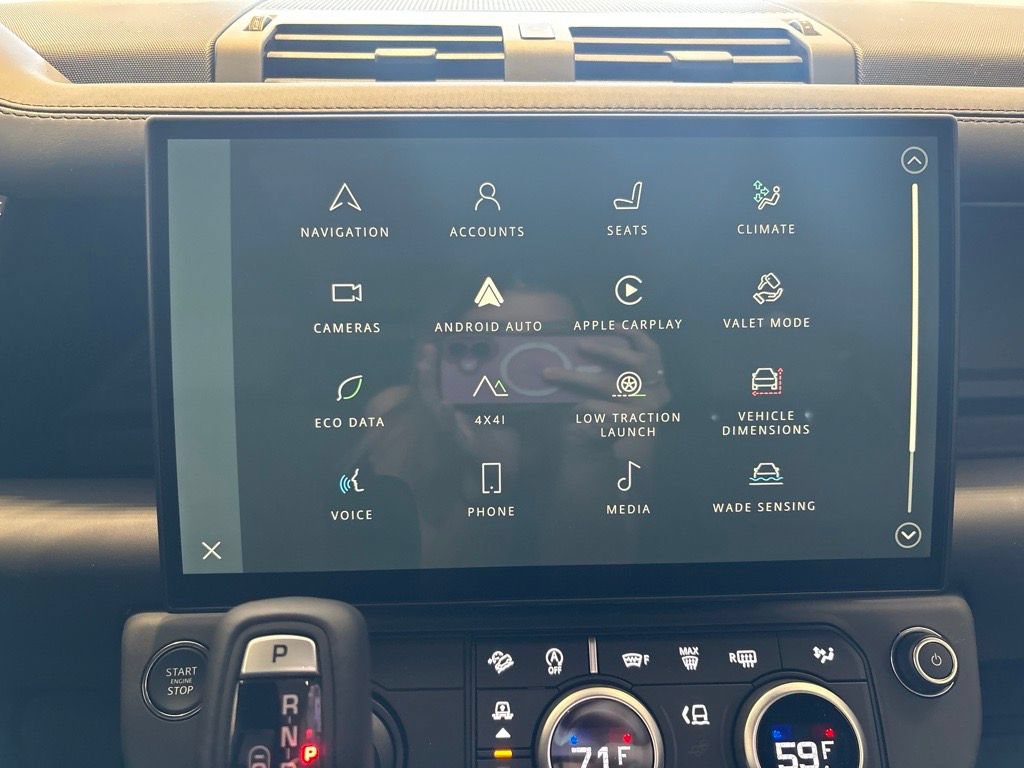 New 2026 Land Rover Defender 90 X-Dynamic SE AWD/4WD image 19