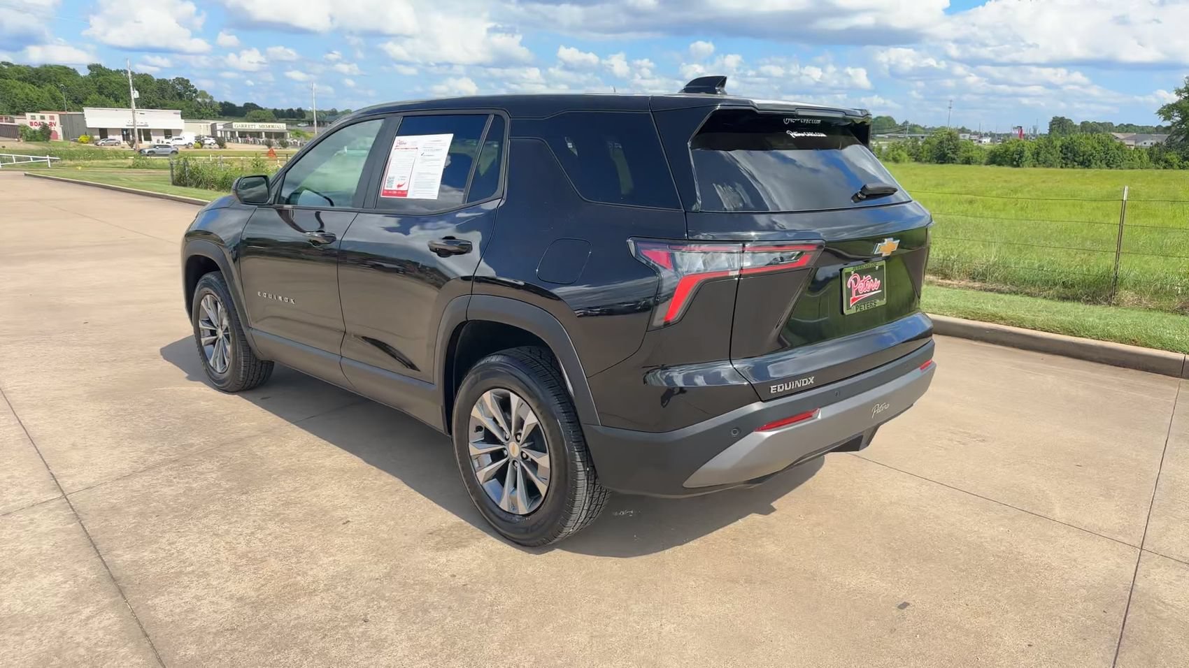 Used 2026 Chevrolet Equinox LT FWD image 7