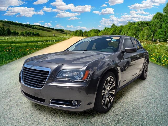 Used 2014 Chrysler 300 S w/ Light Group RWD image 3